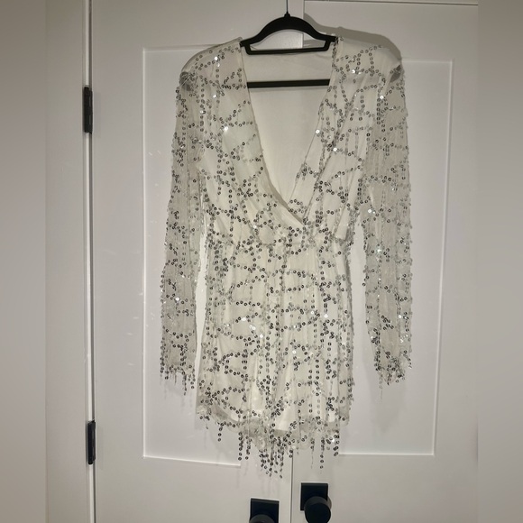 White sequin fringe romper - Picture 1 of 7